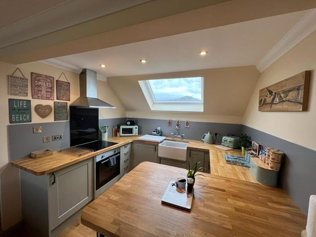 Taigh Mara 2 Bed Apartment Fort William Bagian luar foto